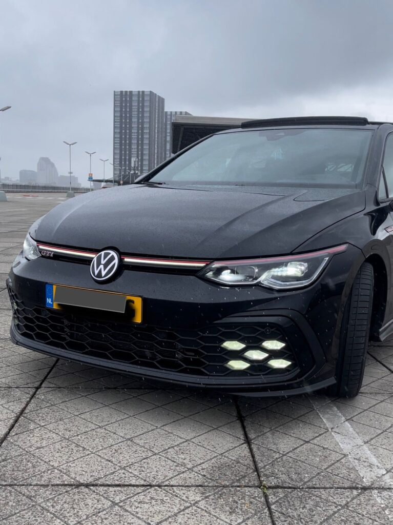 Golf 8 GTI Black FA Verhuur